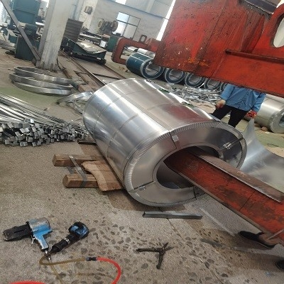 El acero galvanizado del galvanizado PPGI cubre bobinas 0.6m m
