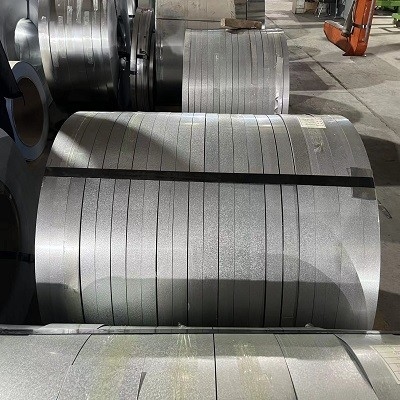 La tira de acero galvanizada laminada en frío SGCC arrolla Z80 Z100 Z140 Z275