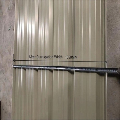 La anchura 1200m m acanaló la hoja de acero galvanizada del tejado para los materiales de construcción