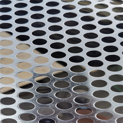 Metal de acero inoxidable Mesh Sheet de la hoja perforada de aluminio de la distancia 6m m del diámetro 3m m