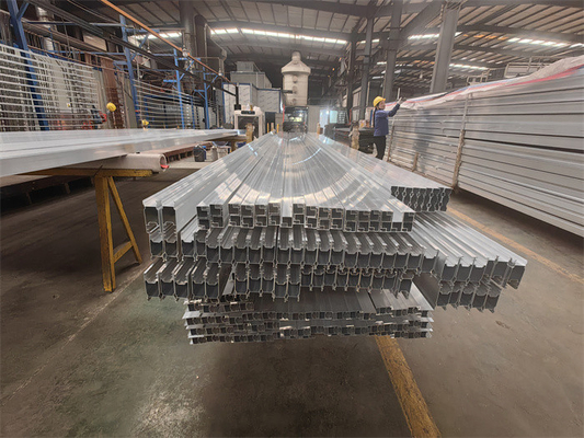 grueso 6061 de 0.38m m perfil de aluminio de la protuberancia 6082 6063 para las puertas y Windows