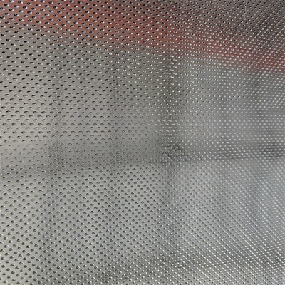 0.3m m galvanizaron el metal perforado Mesh Round/hexágono para el equipo de filtración