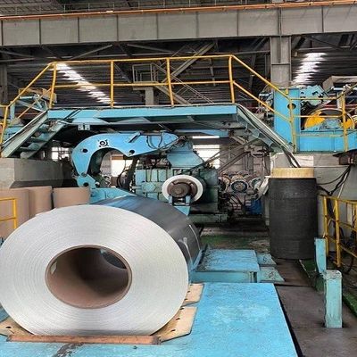 La hoja de acero galvanizada que cubría de SGCC 6m m laminó