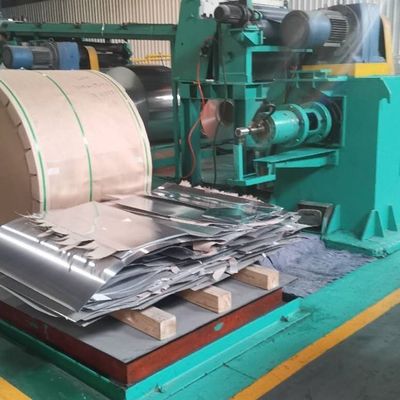 El color blanco cubrió los equipos electrónicos galvanizados de la bobina de acero