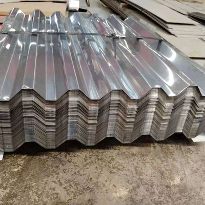 La lentejuela grande acanaló las hojas de acero SGLCC G300