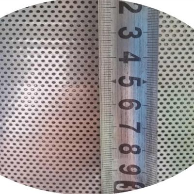 hoja perforada de aluminio SGCC DX51D de 0.4mmX1219mmX2438m m