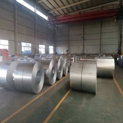 JISG3302 laminó la hoja de acero galvanizada 1.5m m sumergida caliente para la decoración exterior del auto y del tren