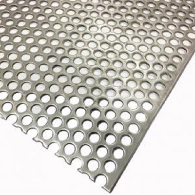 pantalla perforada de aluminio de la hoja del grueso de 0.8m m con el agujero de encargo