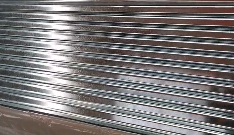 Dx51d GI Chapa de acero corrugado revestida con zinc Chapa de techo corrugado galvanizado