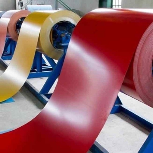 Aplicaciones para el techo con bobina de acero galvanizado con recubrimiento de color y sumergido en caliente