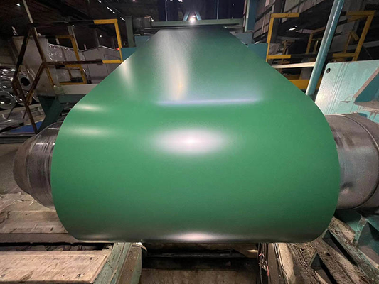 Capa de acero galvanizado prepintada en bobina de acero Gi / PPGI de color verde recubierta en bobina