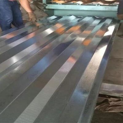 La lentejuela grande acanaló las hojas de acero SGLCC G300