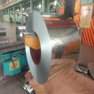 El color de acero galvanizado Galvalume sumergido caliente de la bobina de Z150 PPGL cubrió el rollo de acero